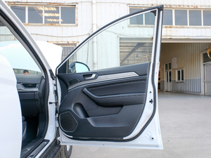 2018{ \Ӱ1.5T ԄӃ򌾫Ӣ g