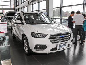2018款蓝标 运动版1.5T 自动两驱精英型 左前45度