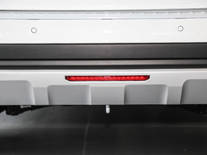 2018{ \Ӱ1.5T ԄӃ򌾫Ӣ ^