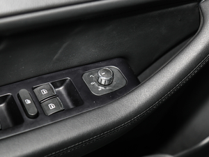 2018{ \Ӱ1.5T ԄӃ򌾫Ӣ п؅^