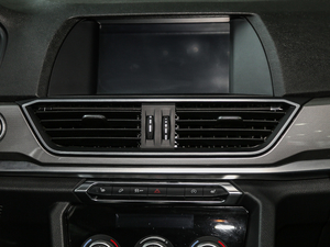 2018{ \Ӱ1.5T ԄӃ򌾫Ӣ {L