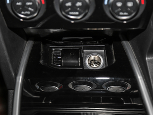 2018{ \Ӱ1.5T ԄӃ򌾫Ӣ п؅^