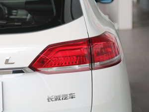2018款蓝标 1.5T 自动豪华型 尾灯