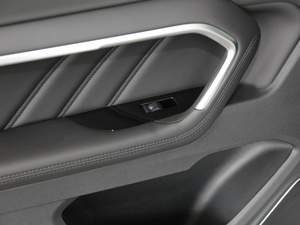 2018{ 1.5T ԄӺA п؅^