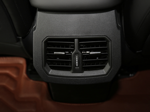 2018{ 1.5T ԄӺA п؅^