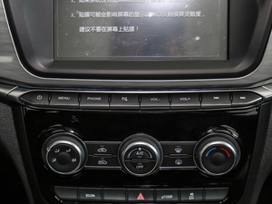 2018款蓝标 1.5T 自动尊贵型 音响调节