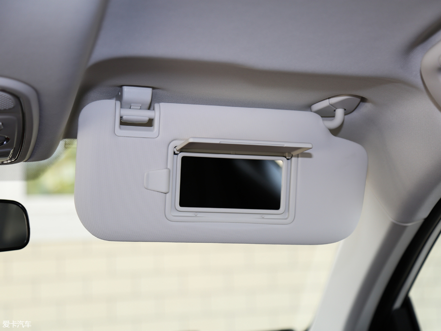 2018�����H2s �t�� 1.5T �Ԅ����m��