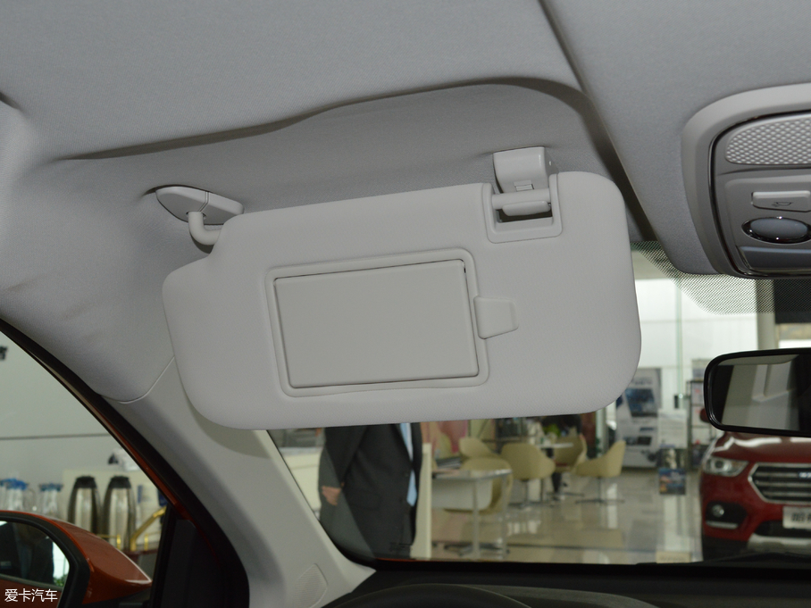 2018H2s { 1.5T ԄӾӢ