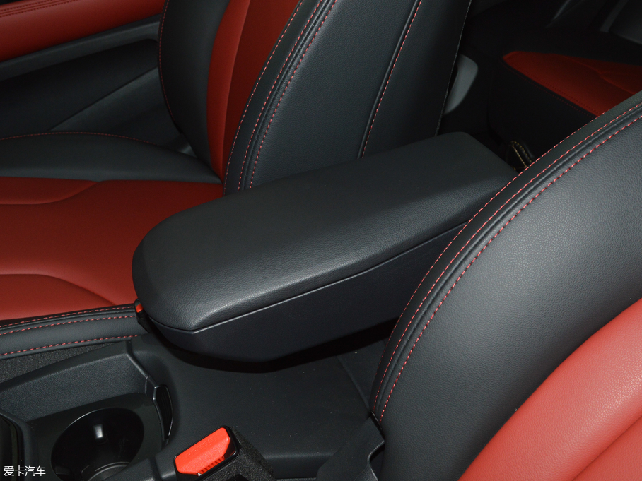 2018H2s { 1.5T ԄӾӢ