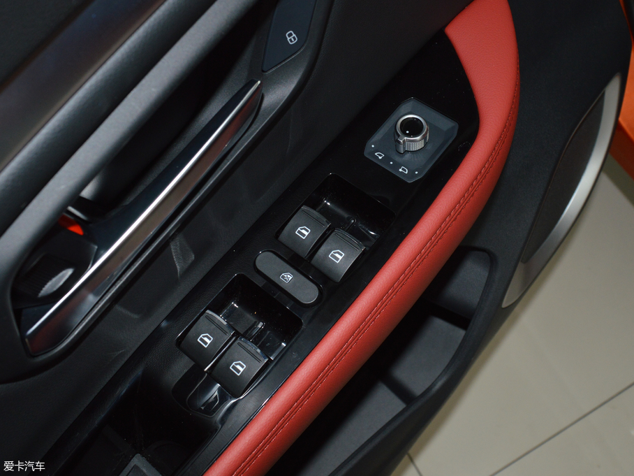 2018H2s { 1.5T ԄӾӢ