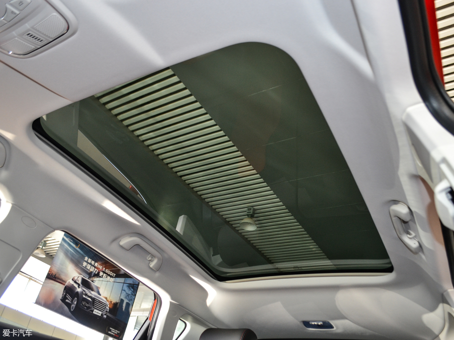 2018�����H2s �t�� 1.5T �ԄӾ�Ӣ��