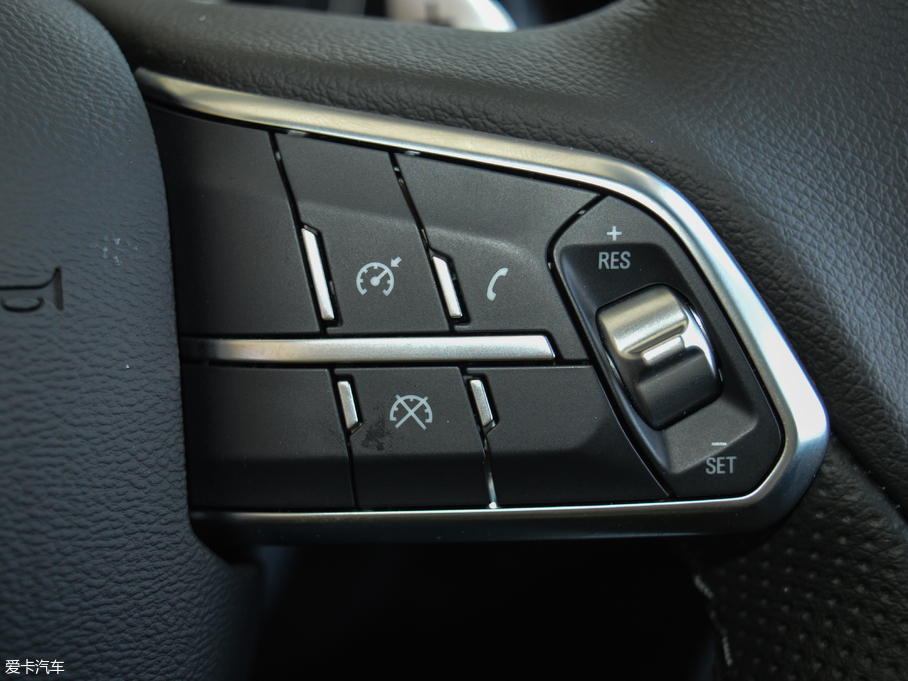 2018�����H2s �t�� 1.5T �ԄӺ��A��