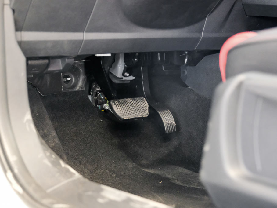 2018H2s { 1.5T ԄӾӢ