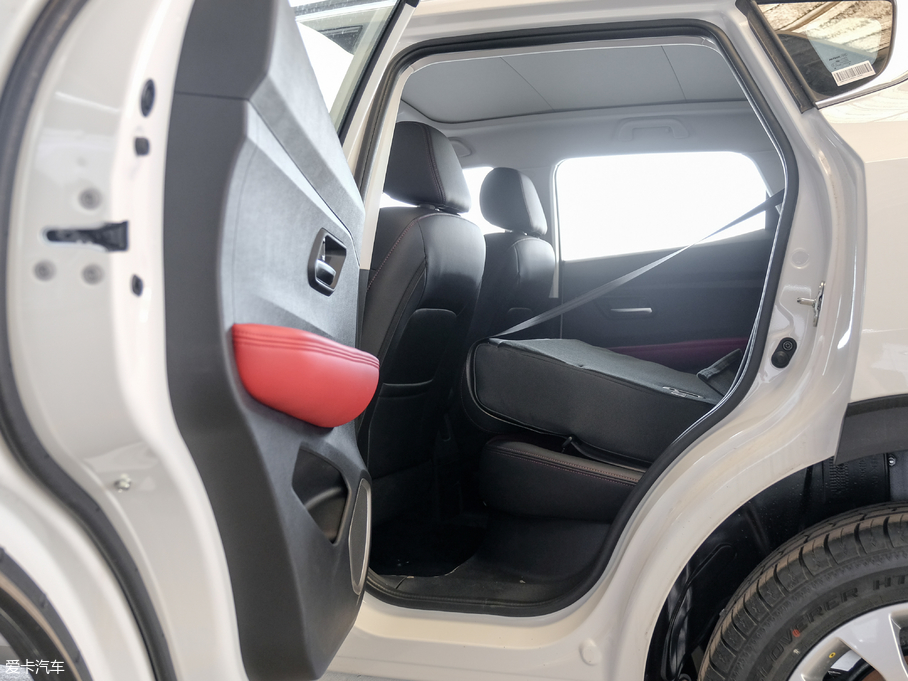 2018H2s { 1.5T ԄӾӢ