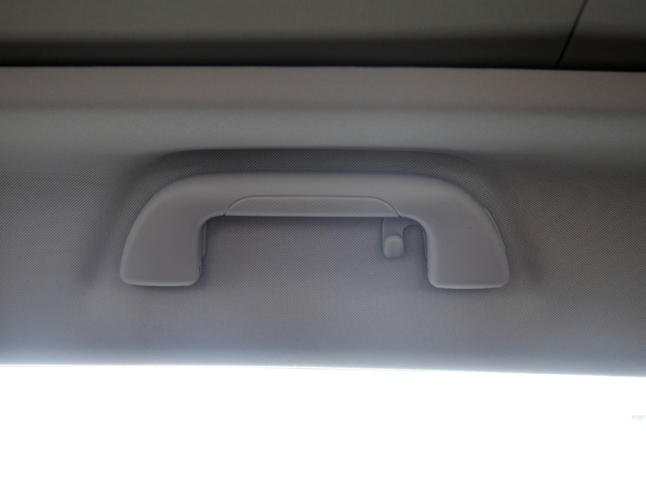 2018H2s { 1.5T ԄӾӢ