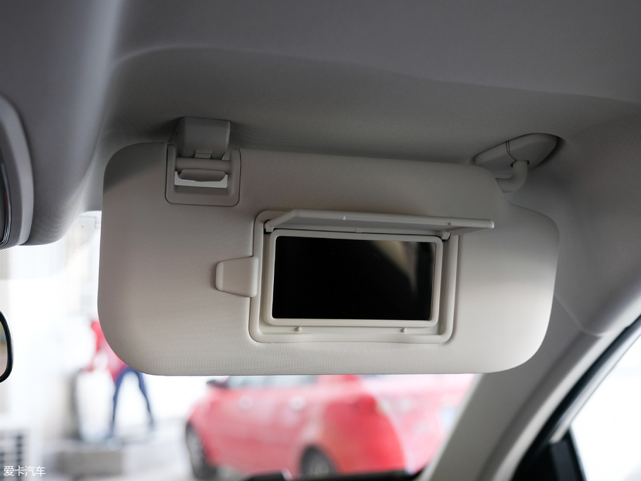 2018H2s { 1.5T ԄӾӢ