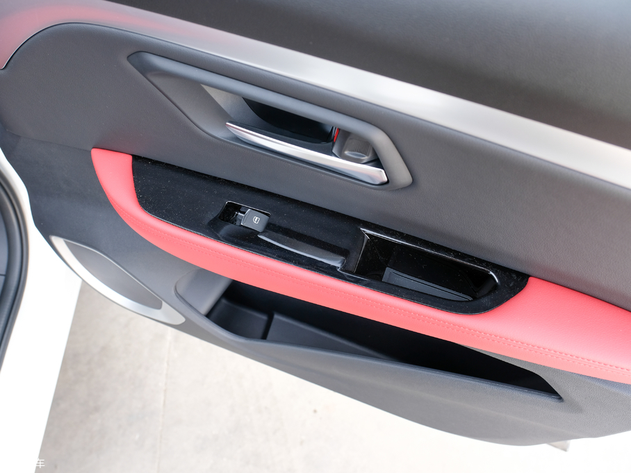 2018H2s { 1.5T ԄӾӢ