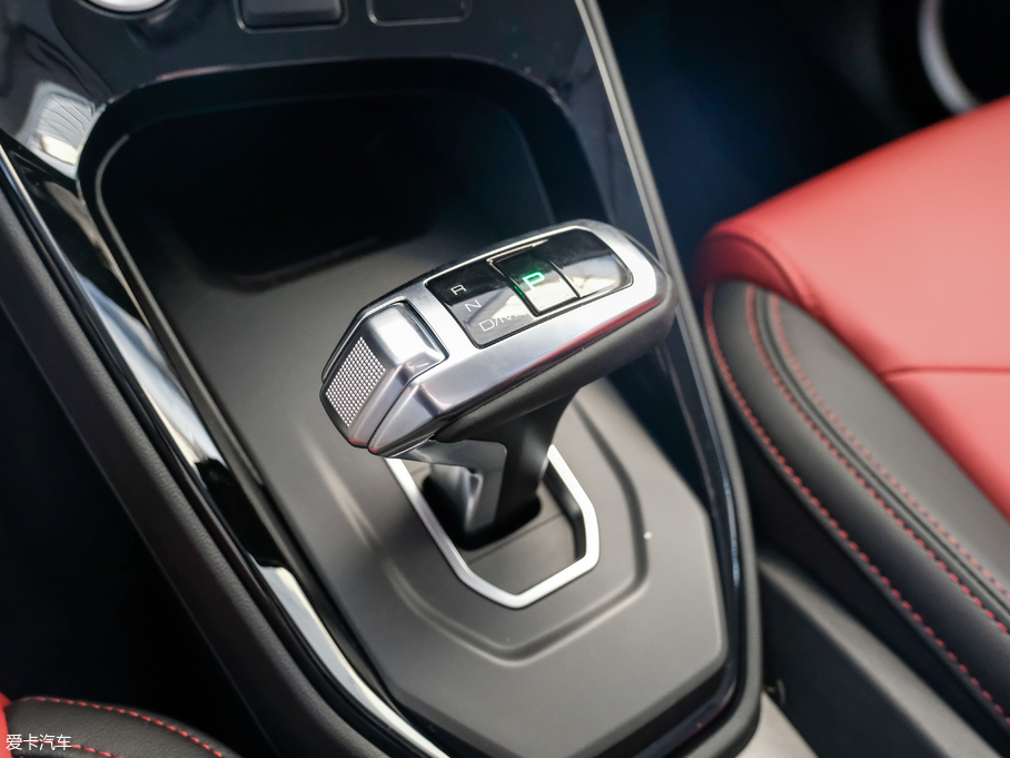 2018�����H2s �{�� 1.5T �ԄӾ�Ӣ��