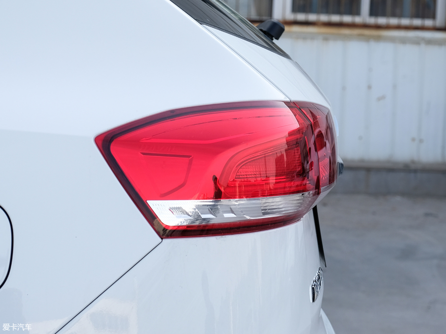 2018�����H2s �{(l��n)��(bi��o) 1.5T �քӾ�Ӣ��