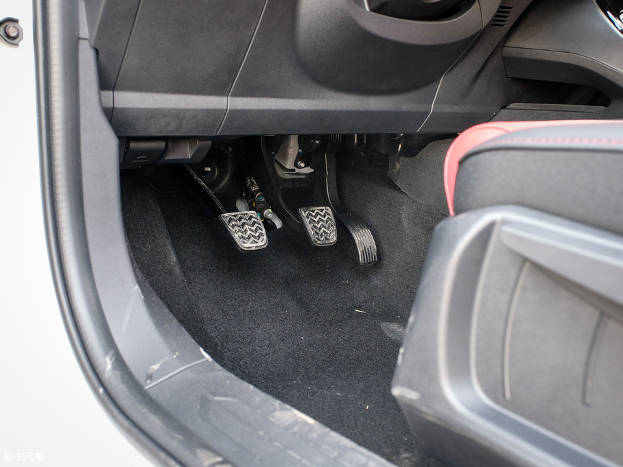 2018�����H2s �{�� 1.5T �քӾ�Ӣ��