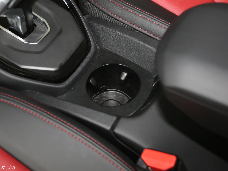 2018H2s { 1.5T ԄӺA