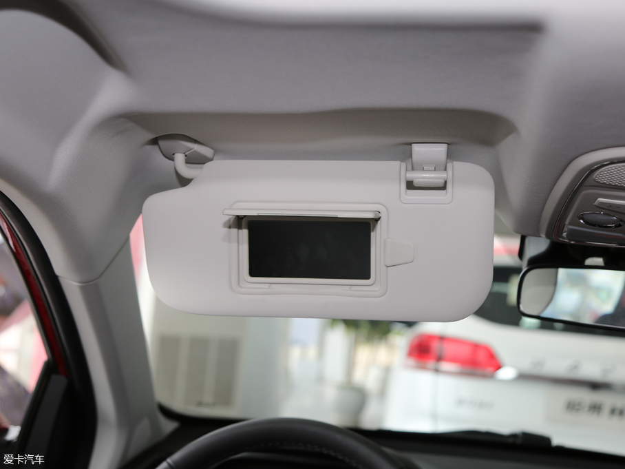 2018H2s { 1.5T ԄӺA