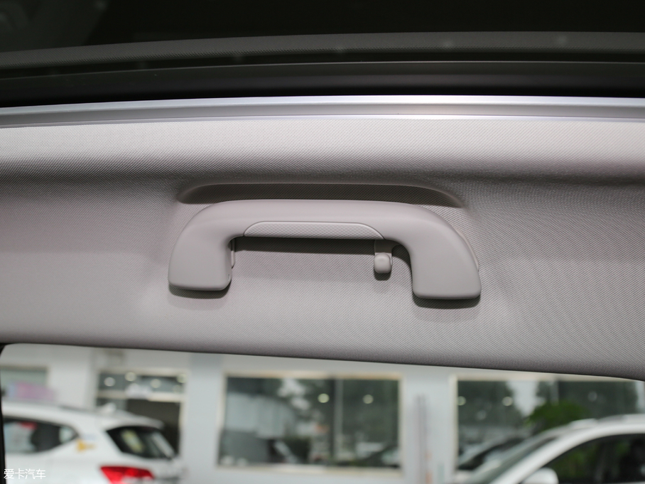 2018H2s { 1.5T ԄӺA