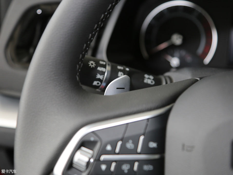 2018H2s { 1.5T ԄӺA