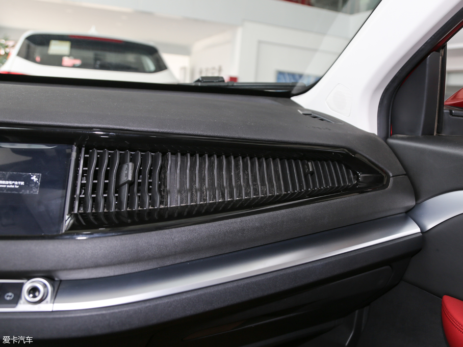 2018H2s { 1.5T ԄӺA