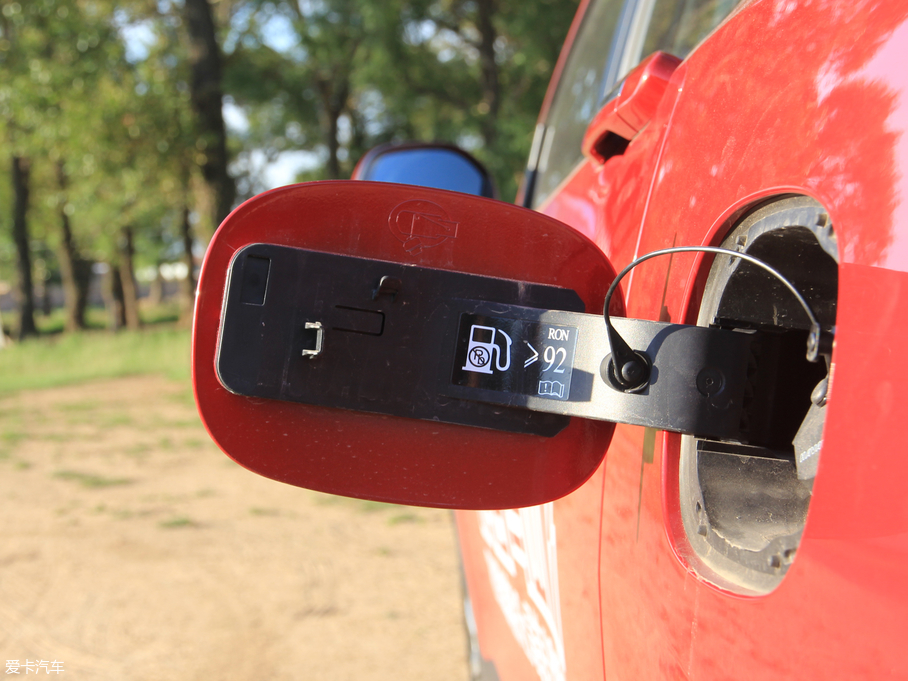 2018�����H2s �{(l��n)��(bi��o) 1.5T �Ԅ�������