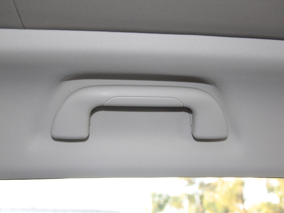 2018�����H2s �{�� 1.5T �Ԅ�������