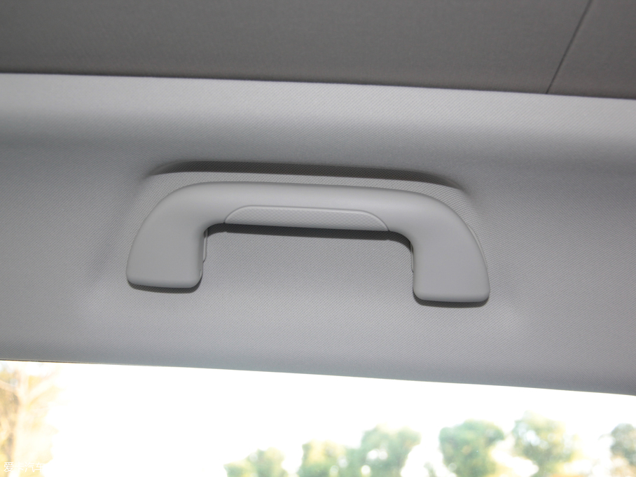 2018�����H2s �{�� 1.5T �Ԅ�������