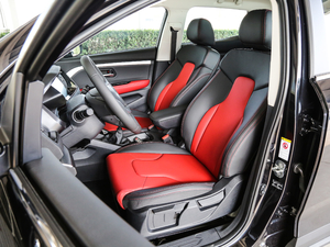 2018款蓝标 1.5T 手动精英型 主驾驶座椅