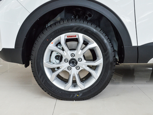 2018款红标 1.5T 自动精英型 轮圈