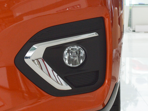 2018{ 1.5T ԄӾӢ ǰF