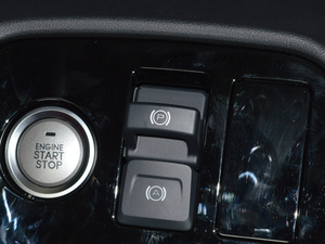 2018{ 1.5T ԄӾӢ v܇Ƅ