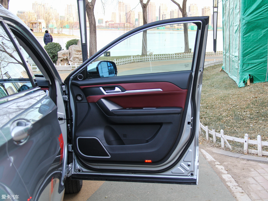 2018H6 Coupe t(bio) 1.5T ԄӃ(q)