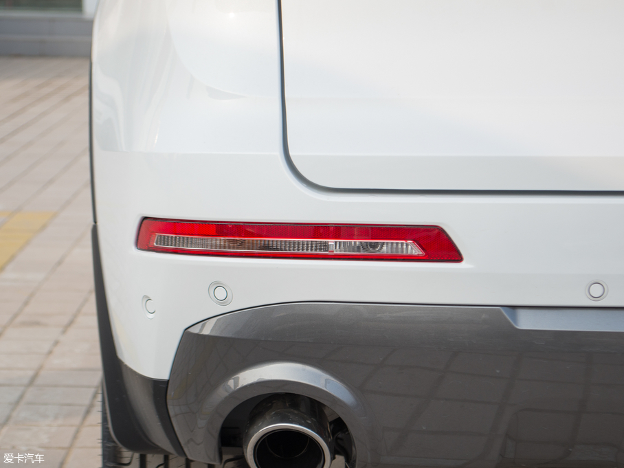 2018H6 Coupe { 1.5T ԄӃ򌳬