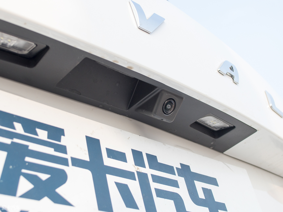 2018H6 Coupe { 1.5T ԄӃ򌳬