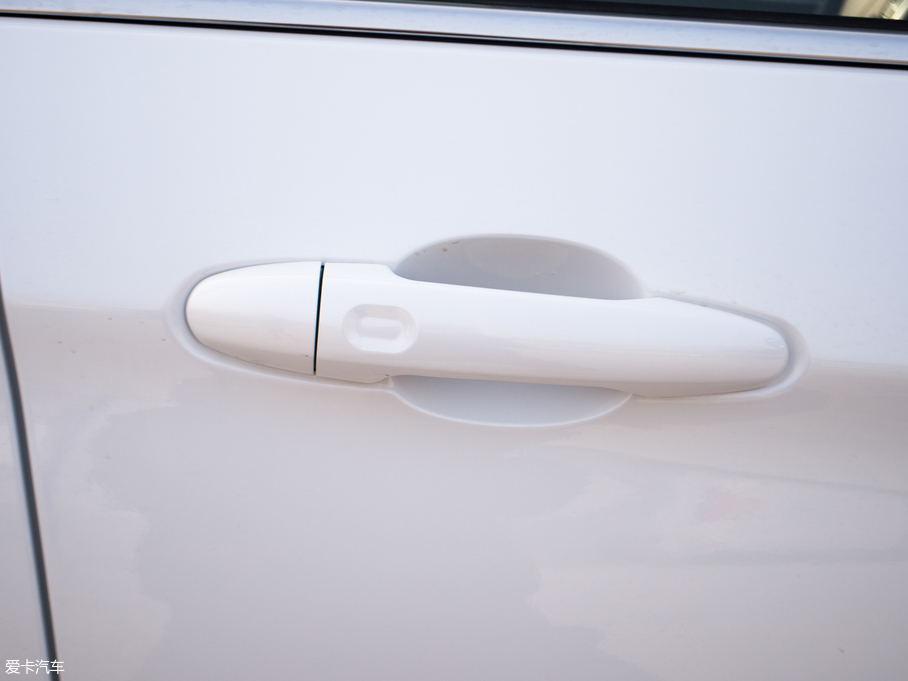 2018H6 Coupe { 1.5T ԄӃ򌳬