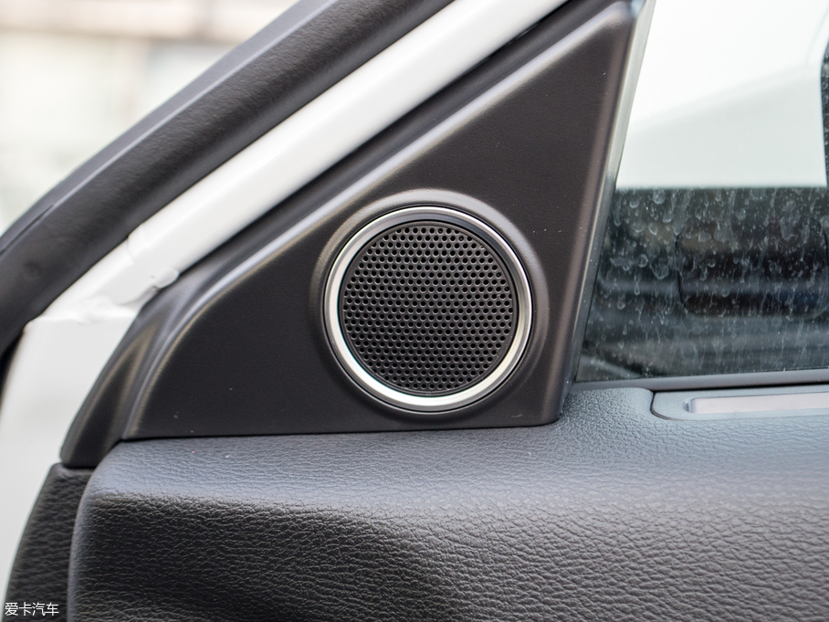 2018H6 Coupe { 1.5T ԄӃ򌳬