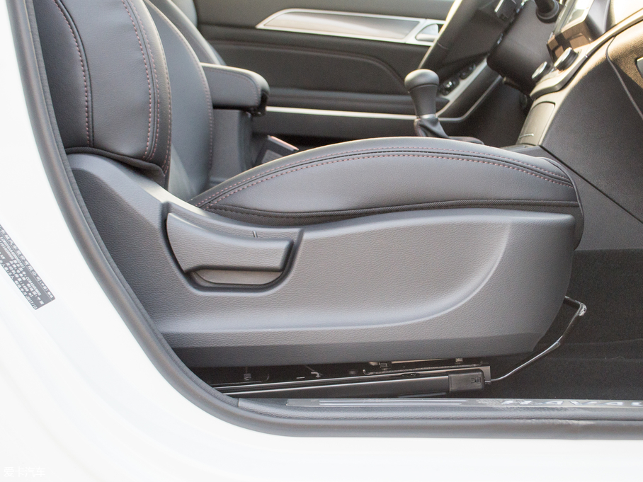 2018H6 Coupe { 1.5T ԄӃ򌳬