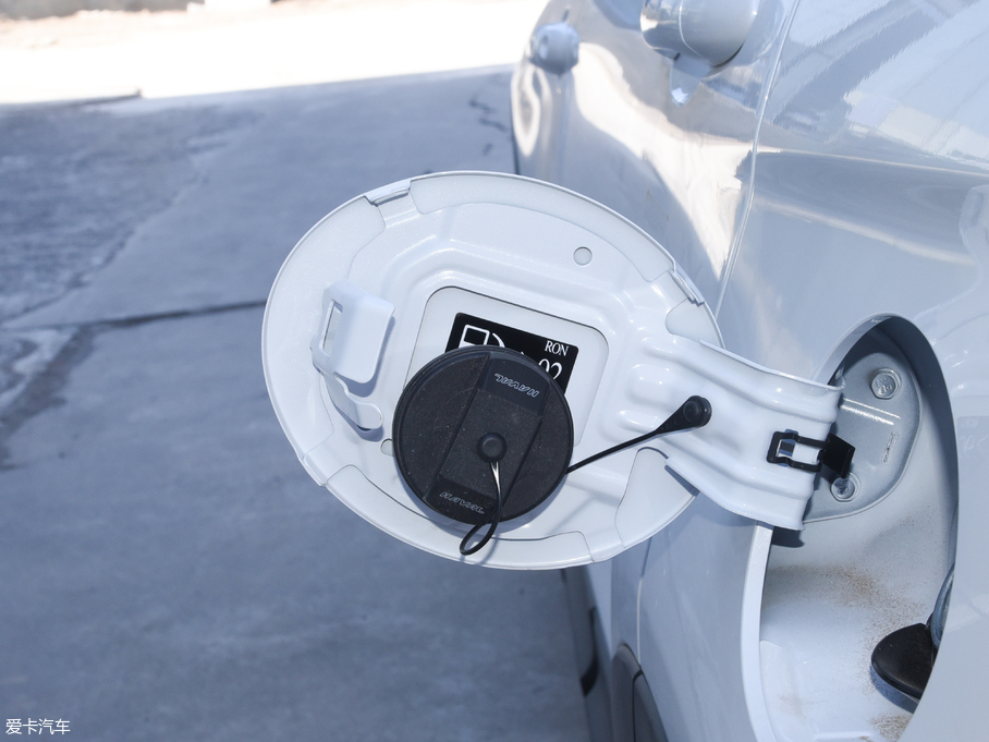 2018H6 Coupe { 1.5T ԄӃA