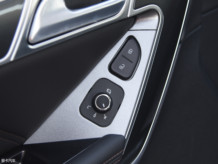 2018H6 Coupe { 1.5T ԄӃA