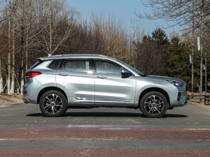 2018款红标 1.5T 自动两驱超豪型 整体外观