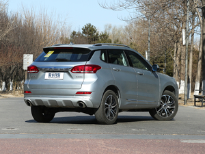 2018款红标 1.5T 自动两驱超豪型 整体外观