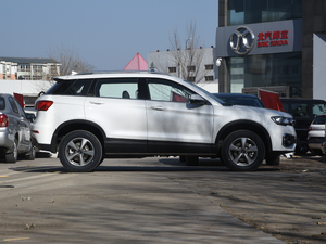 2018款蓝标 1.5T 自动两驱豪华型 整体外观