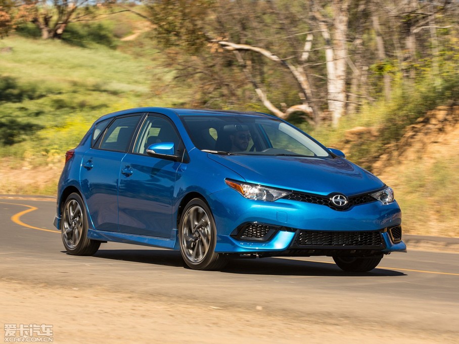 2016Scion iM 