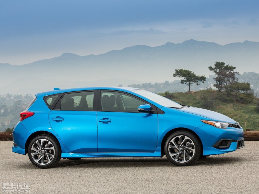 2016Scion iM 