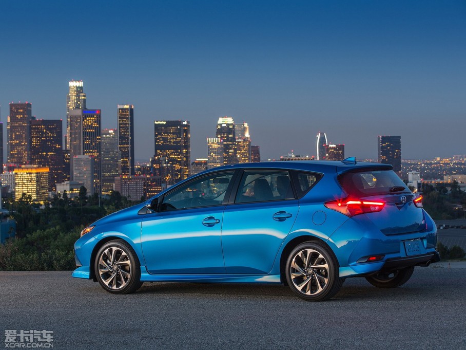2016Scion iM 
